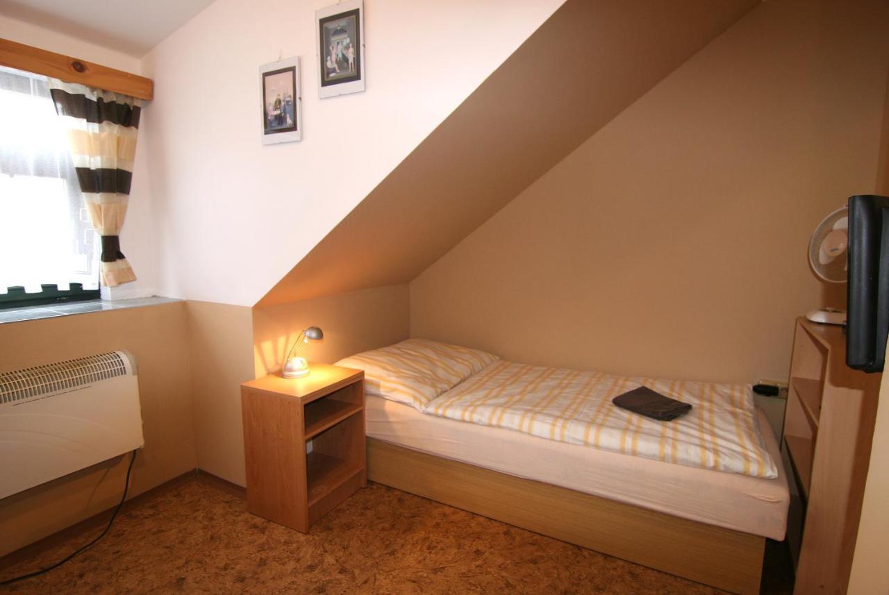 Hotel Penzion U Kapra Třeboň Exteriér fotografie